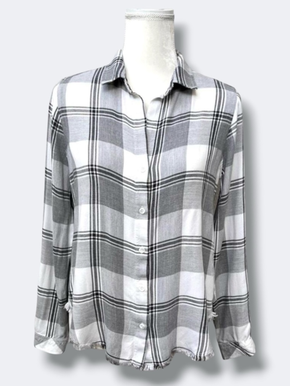 Cloth & Stone Plaid Shirt Small Gray White Frayed Hem Button Down Fall Layering
